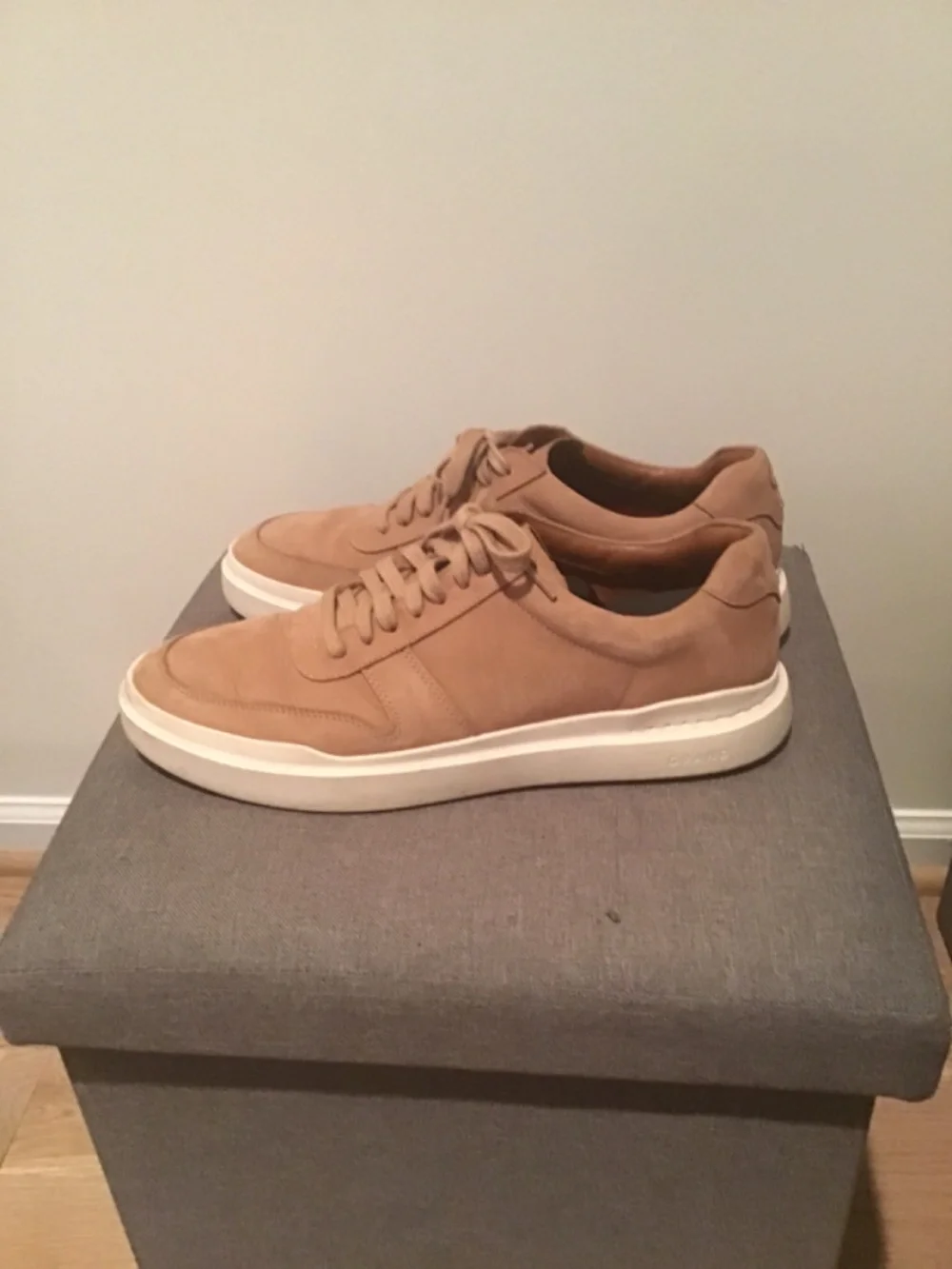 Cole Haan Grand Series tan suede shoes size 11